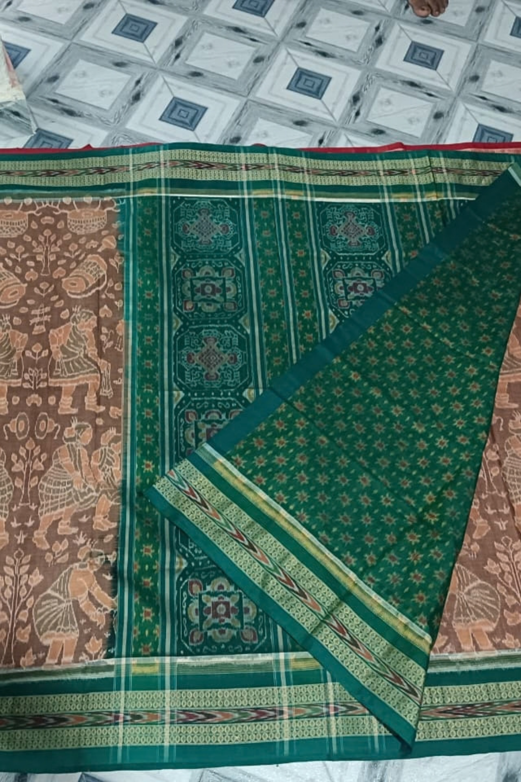 Mrinalika Brown Handwoven Sambalpuri Saree