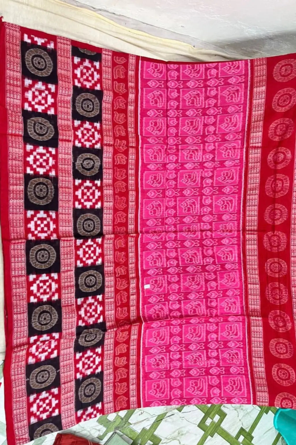 Kavya Pink & Handwoven Sambalpuri Saree
