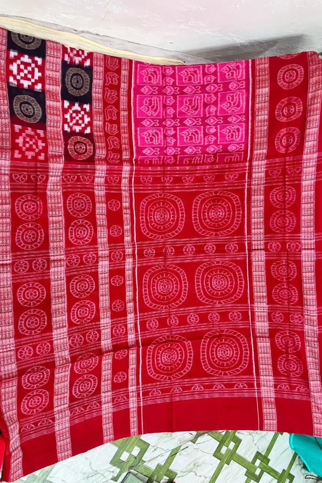 Kavya Pink & Handwoven Sambalpuri Saree