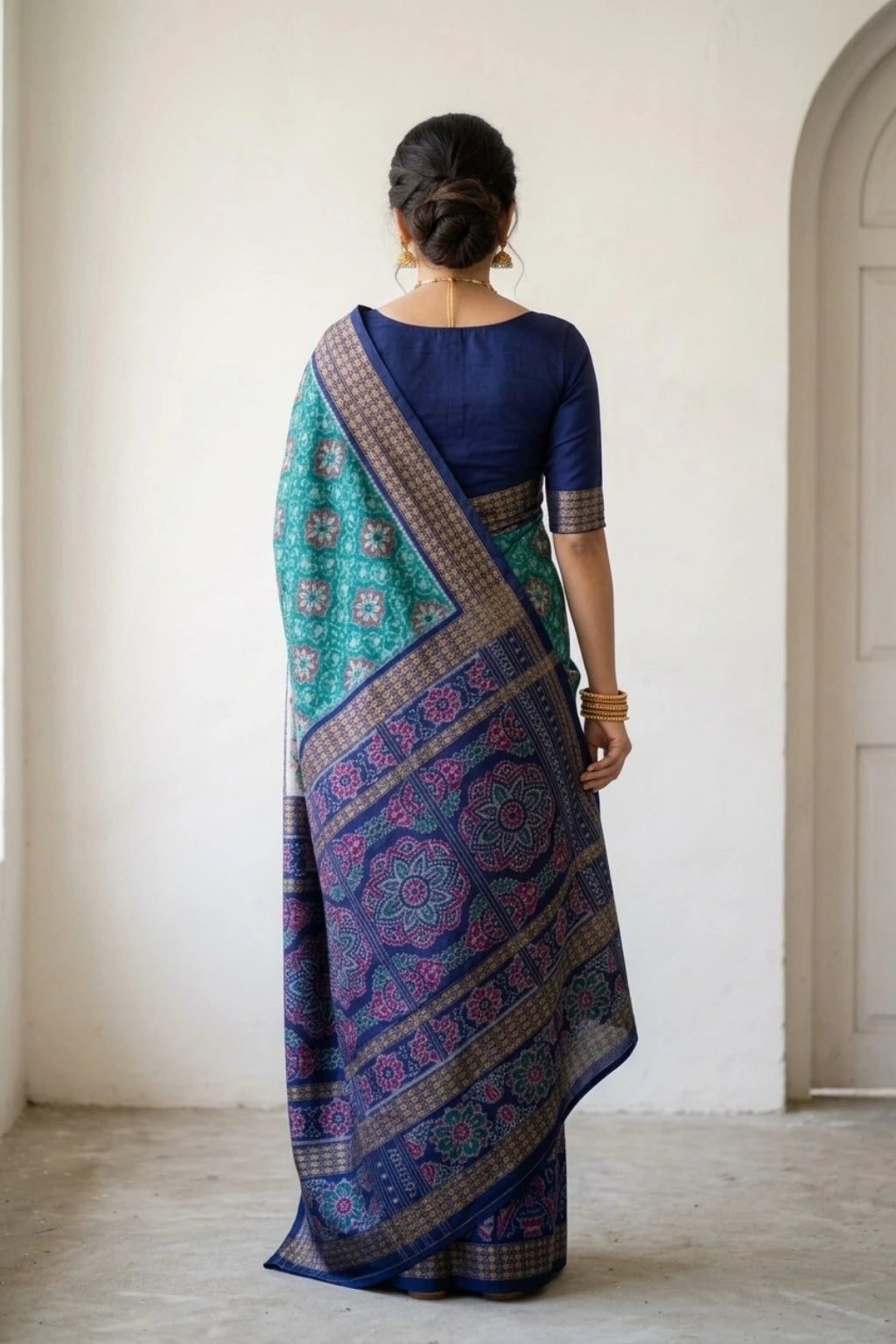 Aaradhya Blue Handwoven Sambalpuri Cotton Saree